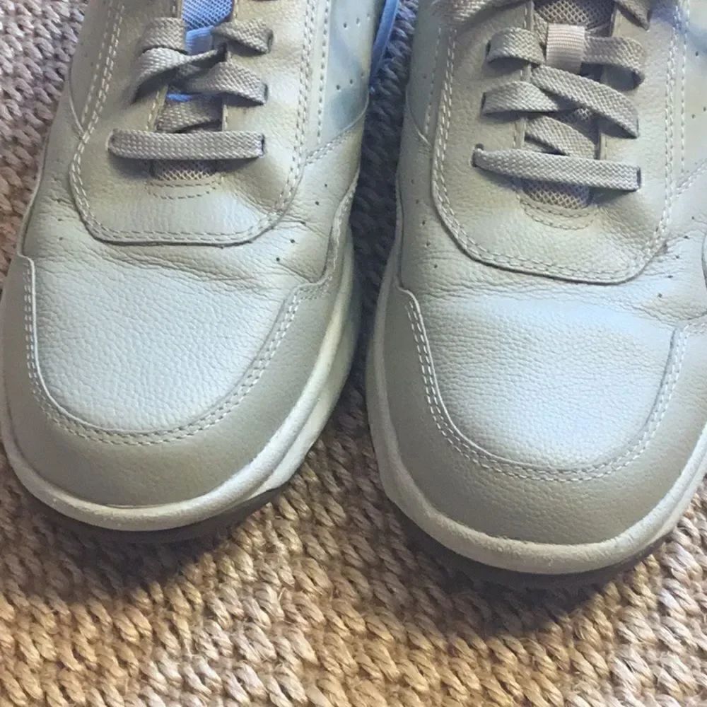 ROCKPORT PROWALKER in size 11 - Picture 5 of 16